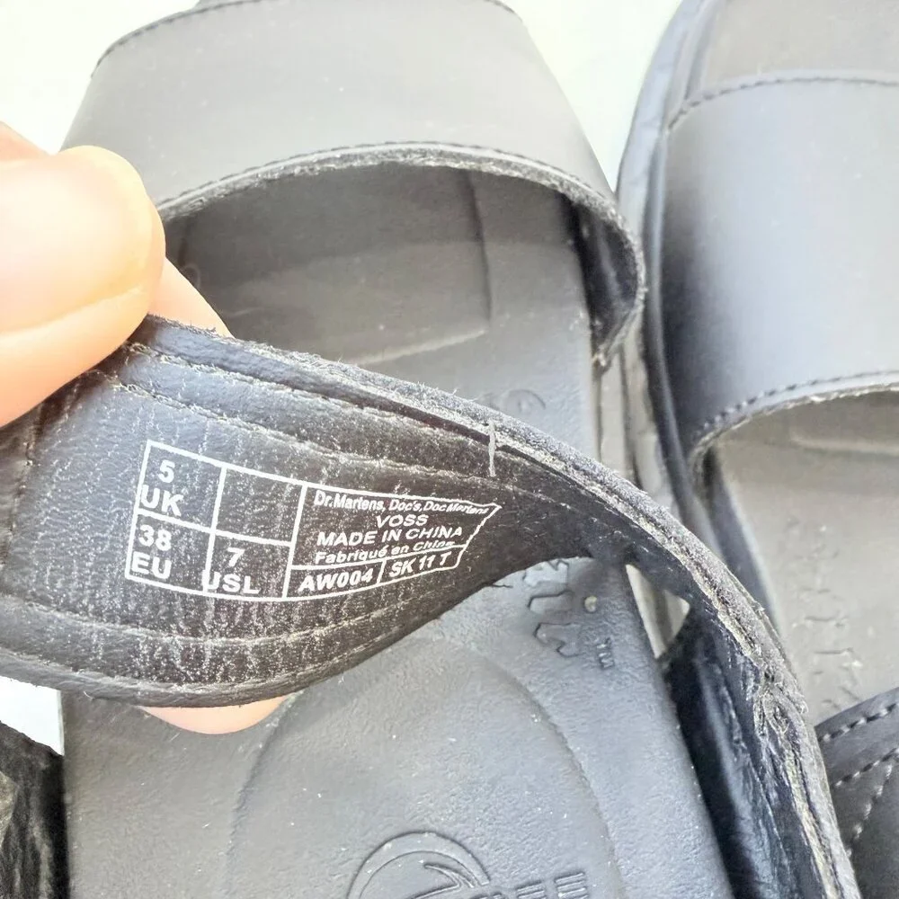 Dr. Martens Blaire Hydro Leather Platform Sandals Women’s Size 7 Black - Picture 8 of 10